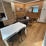 Residenze Vezza - Il Larice - 아파트